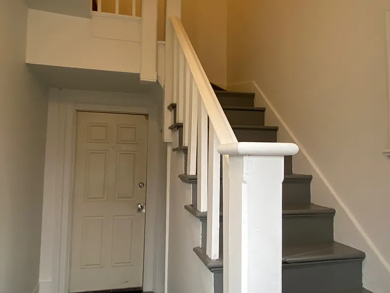 326 Union St — Photo 2