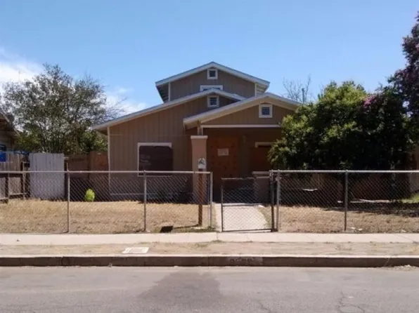 2538 E Clay Ave, Fresno, CA 93701