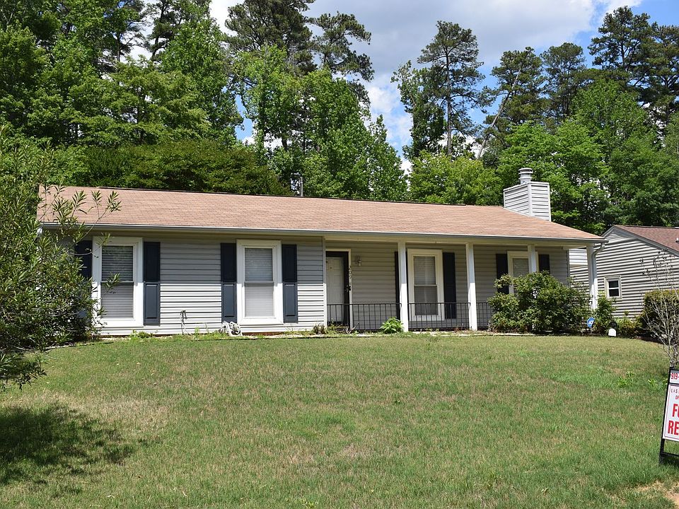 1st image of 209 Reynolds Ave