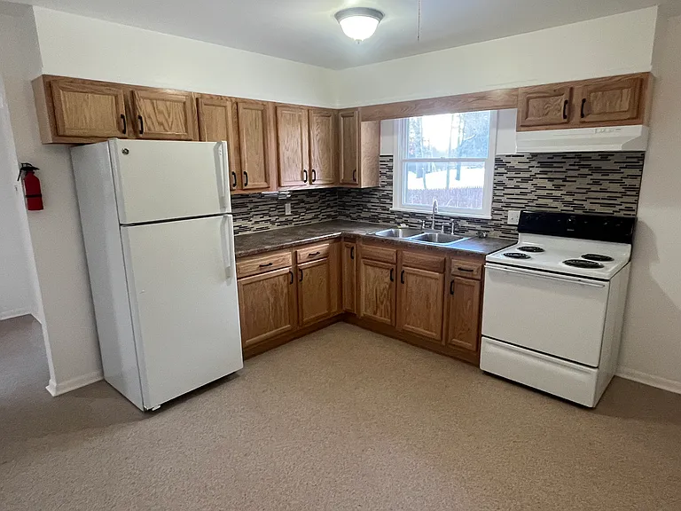 Richwood Dr — Photo 2
