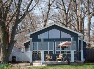 50908 N Shore Dr, Elkhart, IN