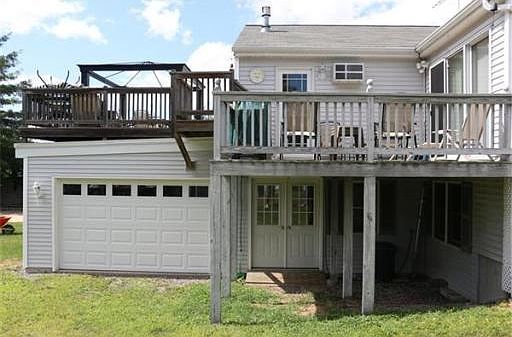 3rd image of 152 Crawford St
