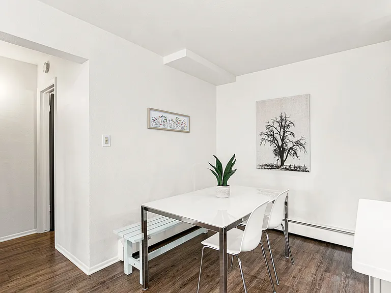 2355 Grove St #6 — Photo 10
