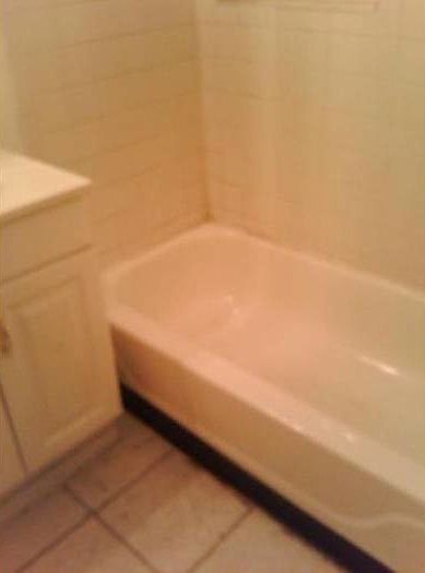 1st image of 7149 S Woodlawn Ave #3