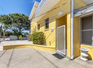 301 Avenida Madera #A, Sarasota, FL 34242
