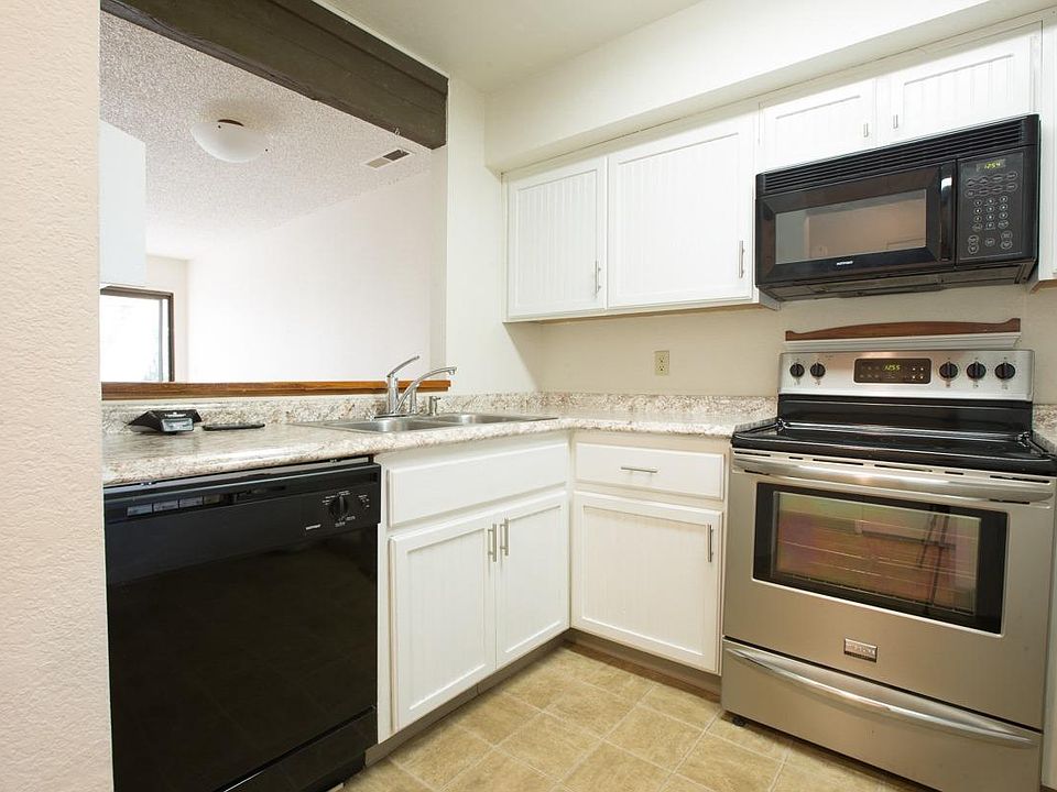 1st image of 13057 Lincoln Way APT C