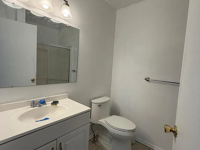 716 Woodhollow Dr — Photo 17