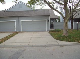 1066 N Bayshore Dr, Wichita, KS 67212