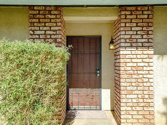 2nd image of 14590 Jelan Ave