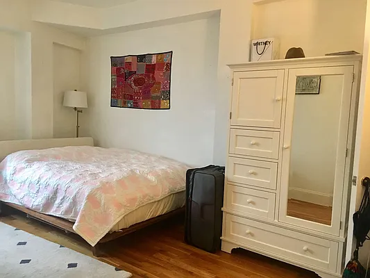 Rented by East Williamsburg Realty Inc | media 2