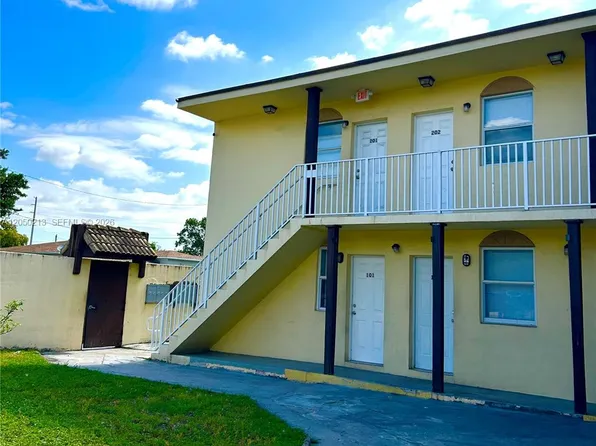 6415 NW 17th Ave APT 102, Miami, FL 33147