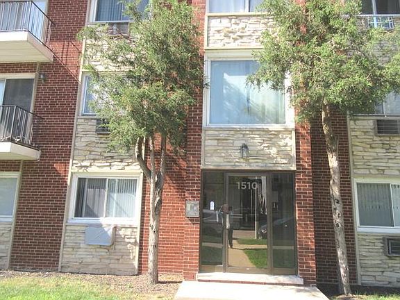5th image of 1510 W Greenleaf Ave APT 2C