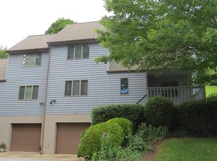 312 Robertson St, Burnsville, NC 28714
