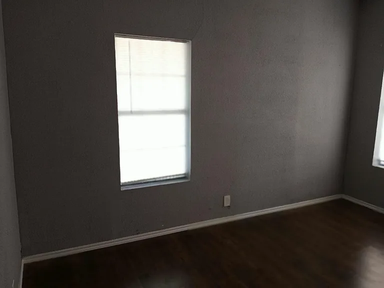 404 E Drexel Ave — Photo 16