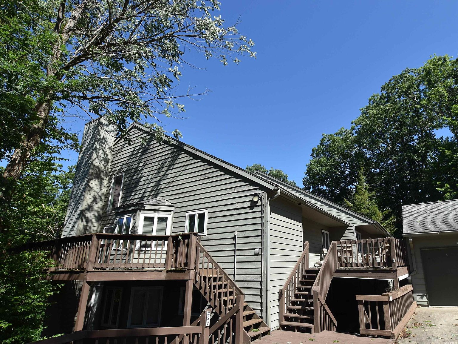9726 S Harbour Pointe Dr, Bloomington, IN 47401 | Zillow