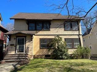 16 Oxford St FLOOR 1, Montclair, NJ 07042