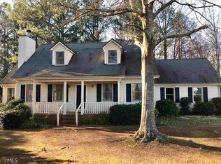 507 Indian Creek Trl, Rutledge, GA 30663