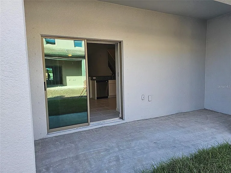 8309 Crescent Oaks Dr — Photo 42