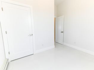 210 New York Ave APT 3, Long Beach, NY 11561
