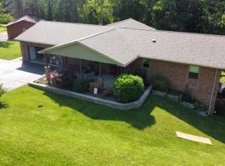 302 Clearview Rd, Aliquippa, PA 15001