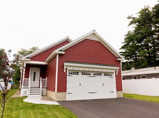 22 Parkview Ave, Queensbury, NY 12804
