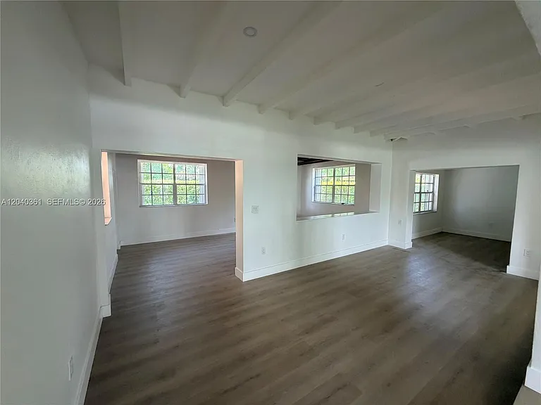 1525 SW 76th Ct — Photo 8