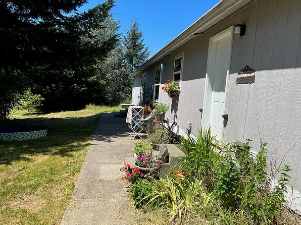 30303 NE 10th St, Washougal, WA 98671