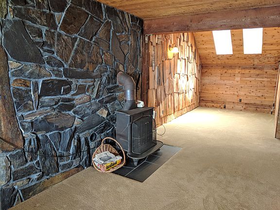 2nd image of 11902 Tulare Way