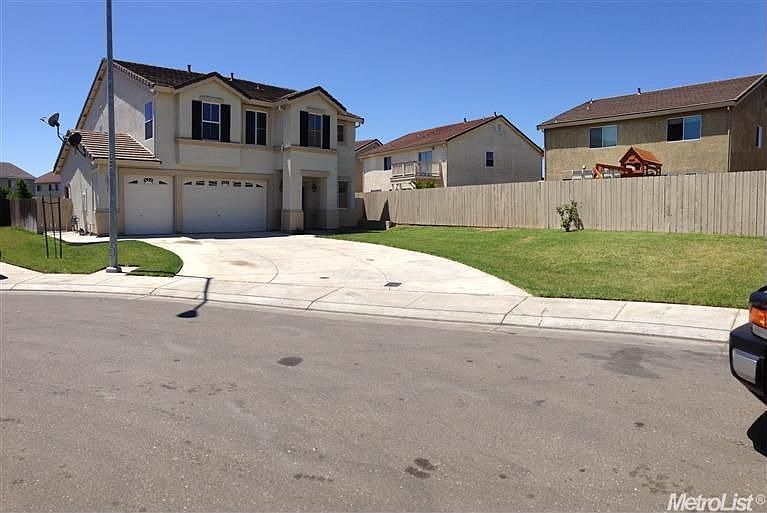 1st image of 2682 Woodshire Ct