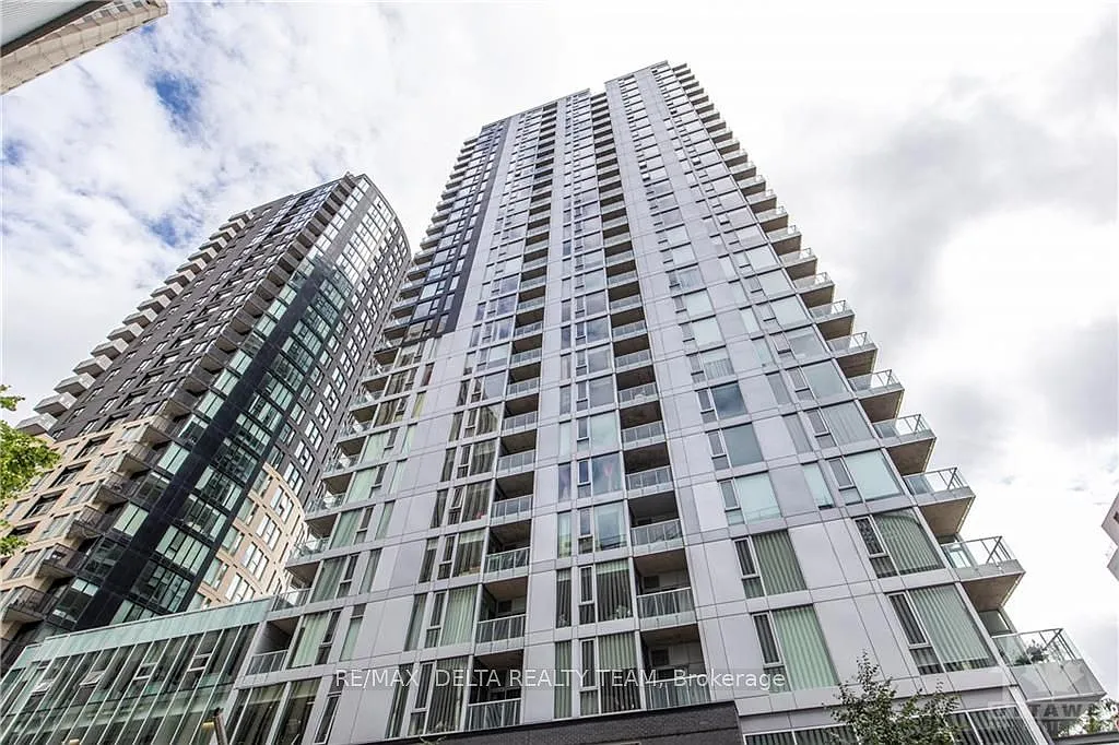 1 bed, $2,100 — Photo 1