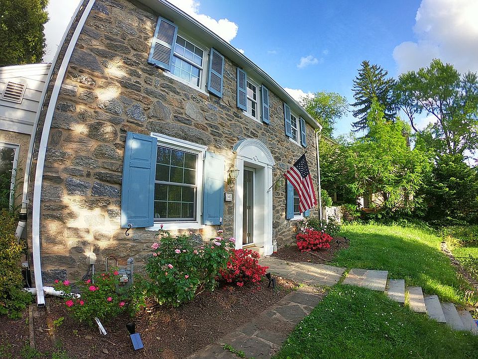 2nd image of 347 Farwood Rd
