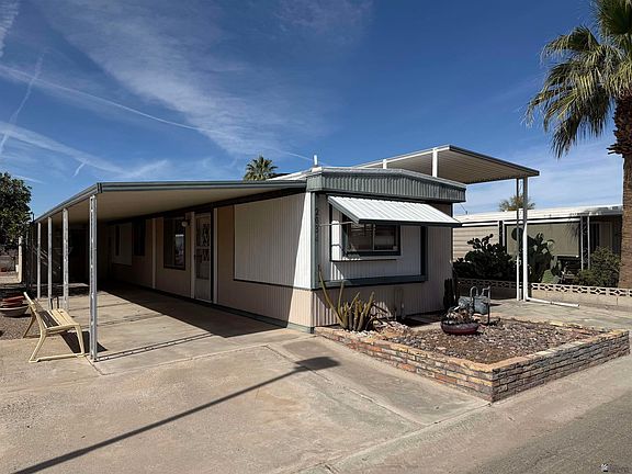 3rd image of 2034 S Roadrunner Ave