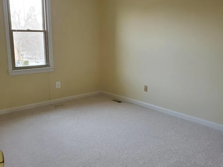 15322 Manor Village Ln — Photo 10