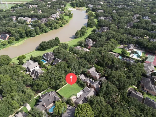 1422 Oyster Point Dr, Sugar Land, TX 77478