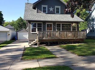 505 3rd Ave, Charles City, IA 50616