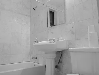 Rented by Addison Property Group