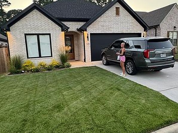 139 Woodlands Park Dr