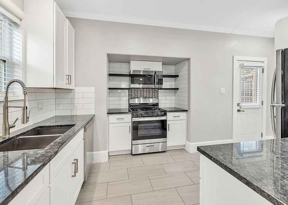 1st image of 6219 Llano Ave