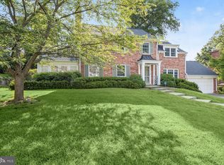4809 Scarsdale Rd, Bethesda, MD 20816