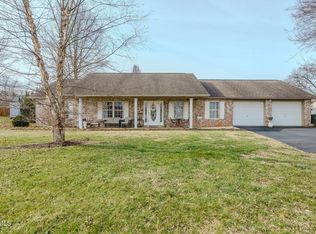 1705 Primrose Ct, Sevierville, TN 37862