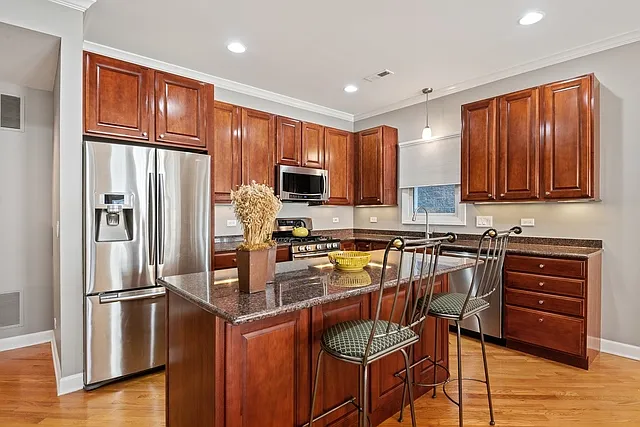 Building Photo - 1507 N Cleveland Ave #2S