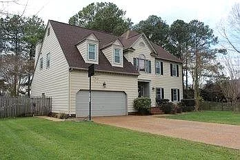 102 Melvins End Photo 1