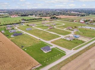 2055 Spaulding Ln, Grinnell, IA 50112