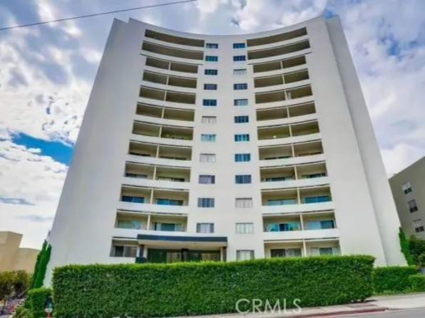 7250 Franklin Ave, Los Angeles, CA 90046