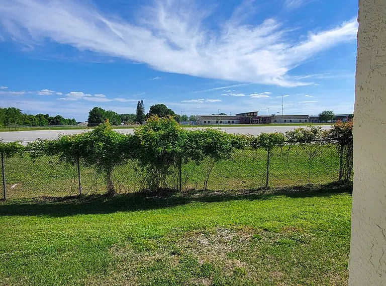 2370 Harbor Town Dr — Photo 14