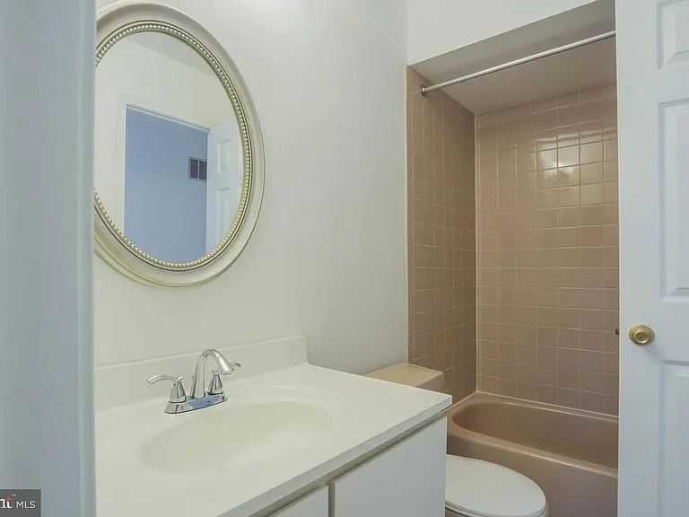 1659B Trellis Cir #B — Photo 13