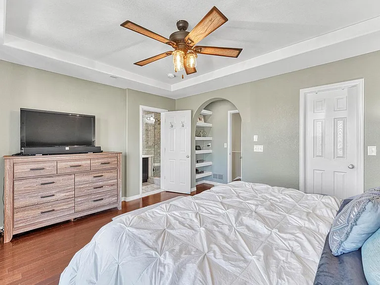 10566 Cherrybrook Cir — Photo 18