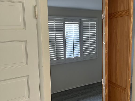 5th image of 221 W Los Olivos St