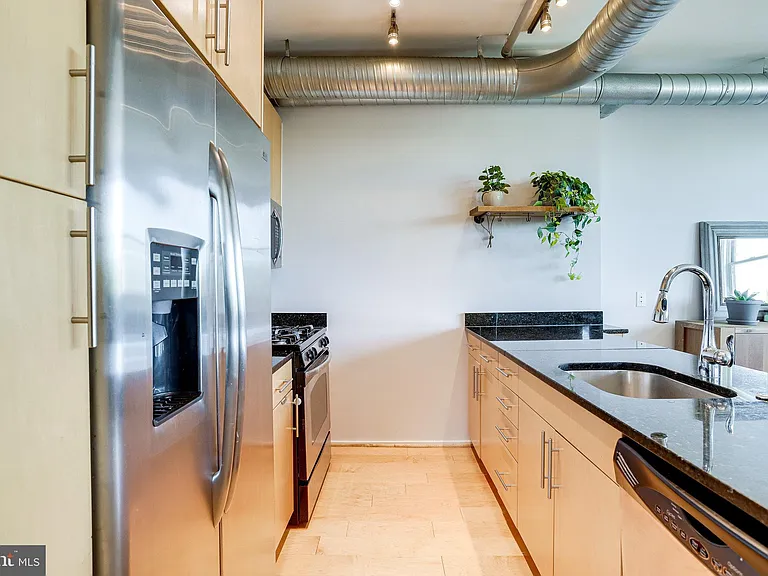 3800 Langston Blvd #202 — Photo 4