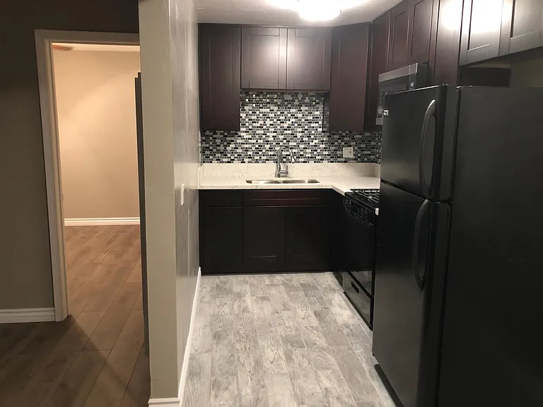 3609 Ocean View Blvd — Photo 1